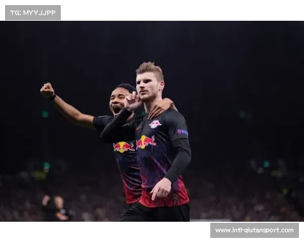 从两球领先到痛失好局:曼城客场平热刺战术复盘